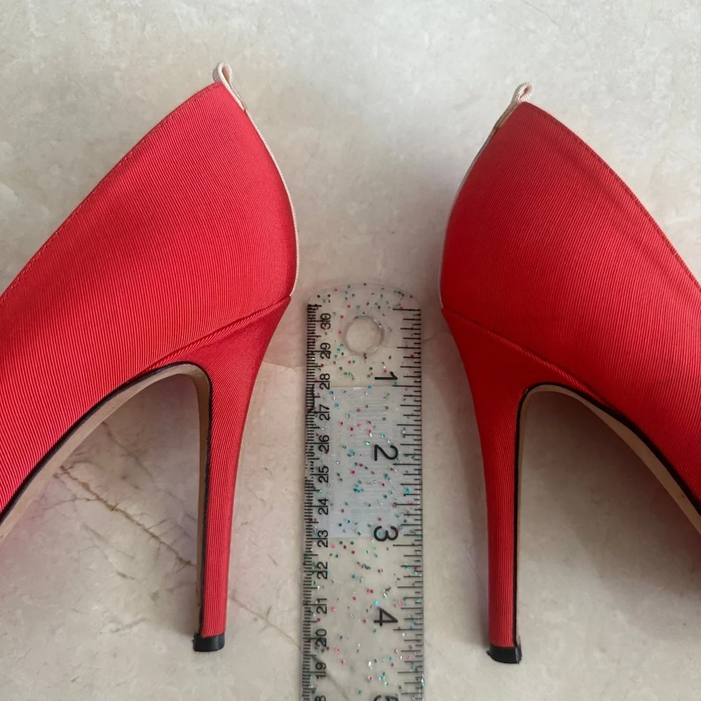 SJP coral 39/5 Pointed Toe Women's Shoes with Stones